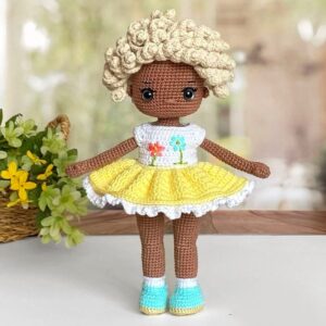 Receita Boneca Negra Amigurumi